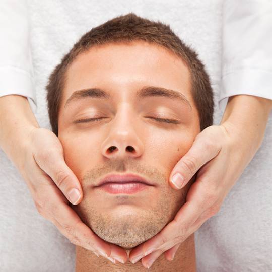 The Many Benefits of Men’s Facials